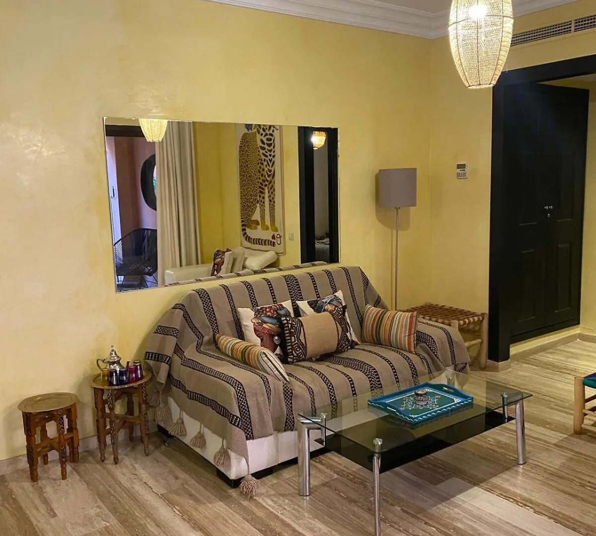Beautiful Apartment With Large Terrace In Gueliz Marrakesh